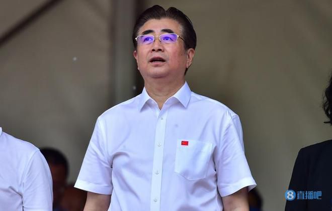 “本赛季托莫里不仅是米兰的后防基石，在进攻端也能有所建树，在已进行的17场联赛他出战了16场，缺席的一场德比战是因为停赛，而且他在联赛开始的前13轮比赛中12场全部踢满。
